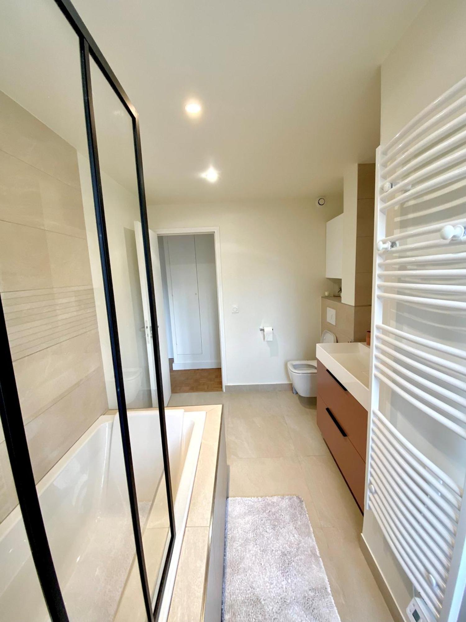 Bel Appartement De 77M2 A Boulogne Au Pied Du Metro Exterior foto